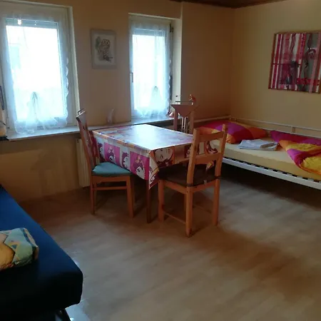 1-16 Personen, 23km Bis Ffm-nord Ober-Morlen